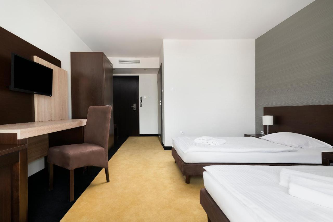 Hotel & Spa Polesie Białka Εξωτερικό φωτογραφία